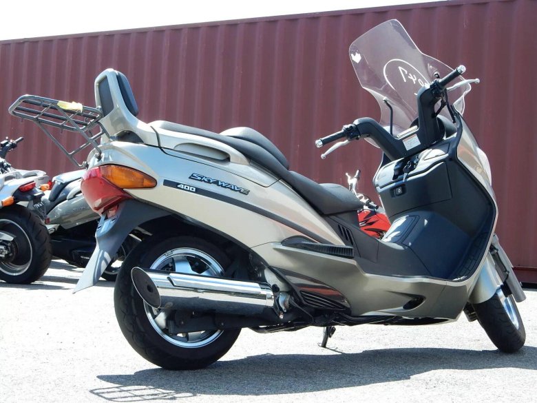 Suzuki Skywave 400