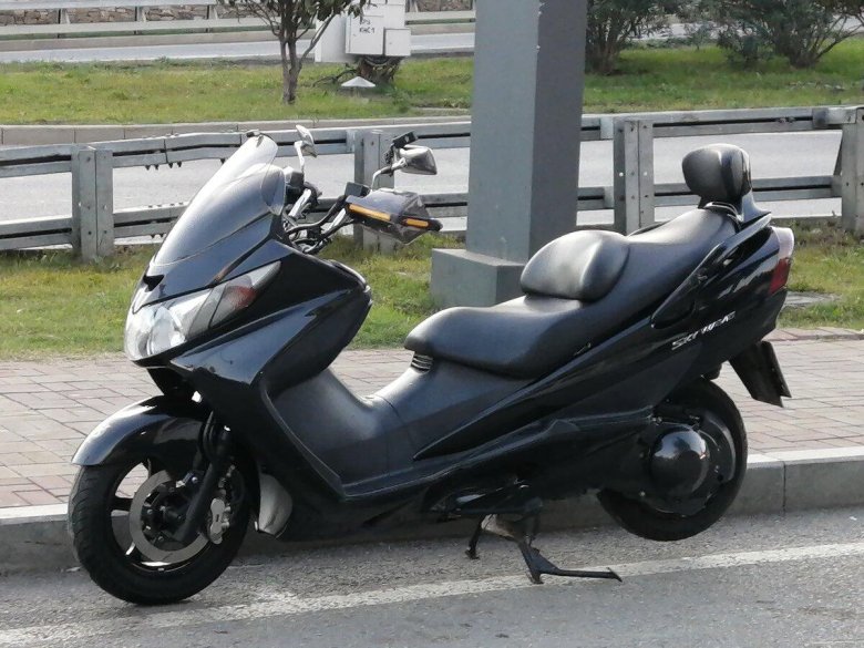 Suzuki Skywave 400 2003