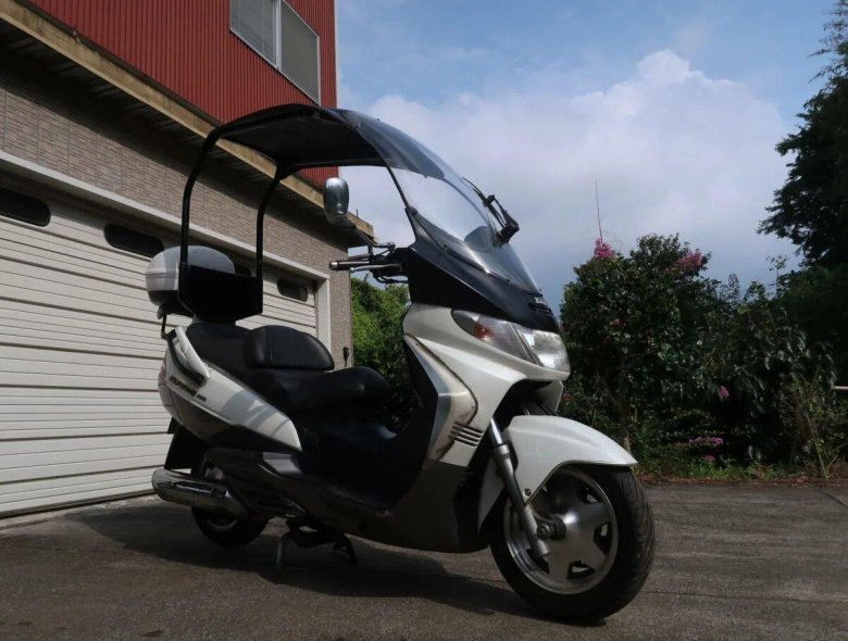 Suzuki Skywave с крышей