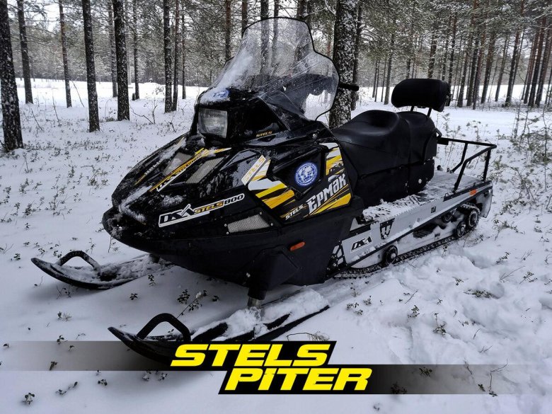 Стелс Ермак 800 с двумя лыжами