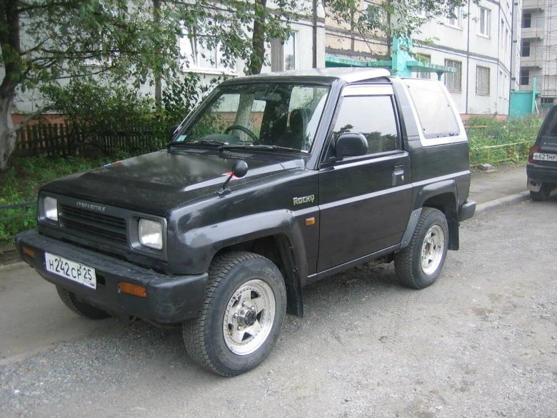 Daihatsu Rocky 1992