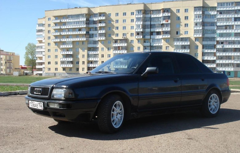 Ауди 80 черная