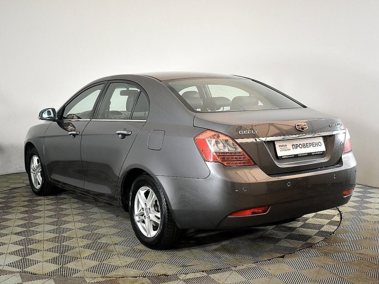 Geely Emgrand ec7 серый