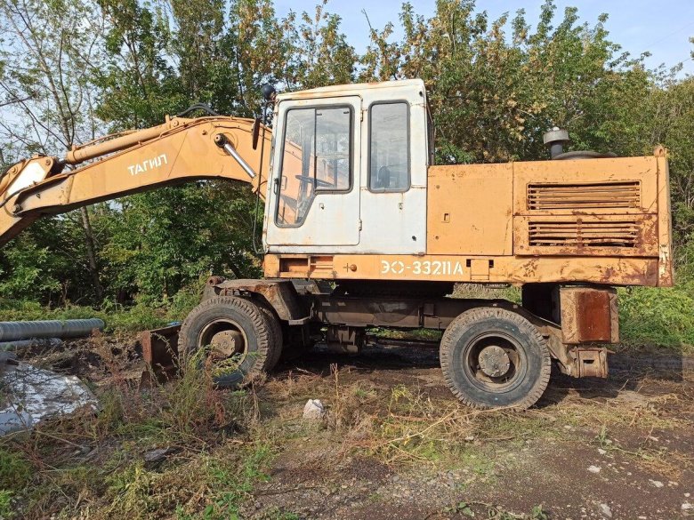 Экскаватор эо 3323