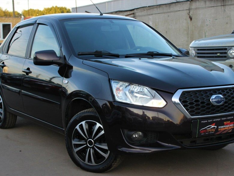 Датсун седан черный