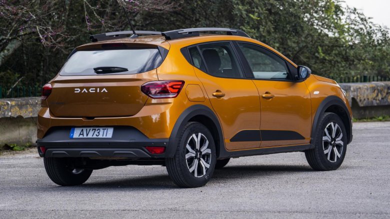 Новый рено сандеро степвей 2022