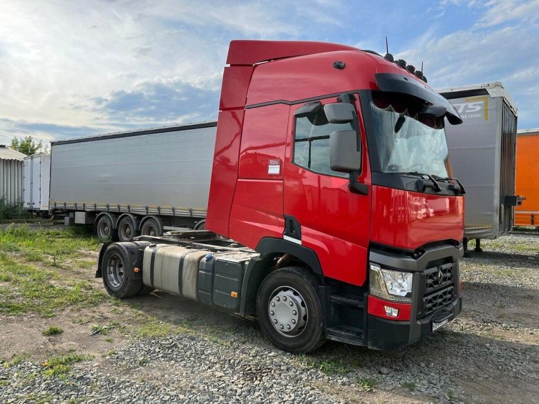 Тягач рено т новый