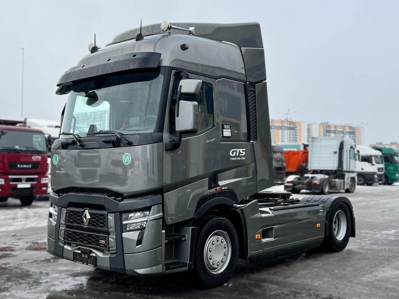 Рено тягач 2023