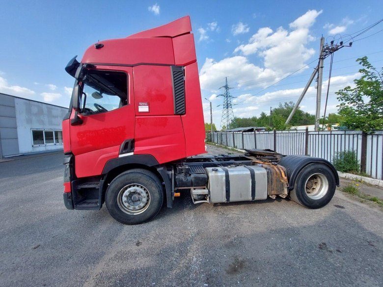 Тягач рено т новый