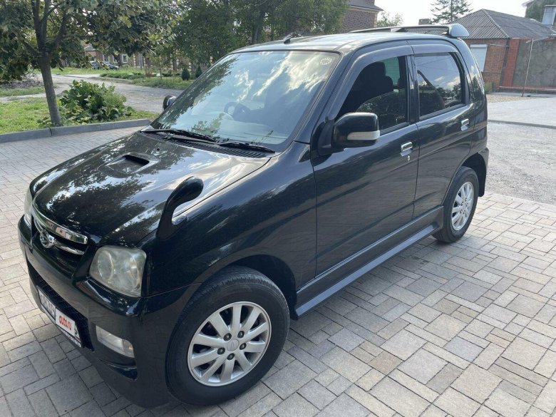 Дайхатсу внедорожник