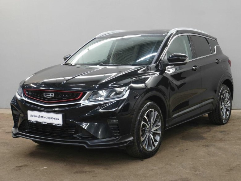 Автомобиль geely coolray