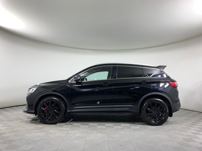 Coolray 2022 черная