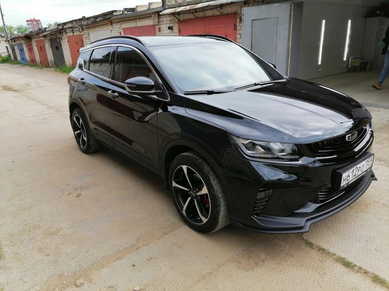 Geely Coolray антихром