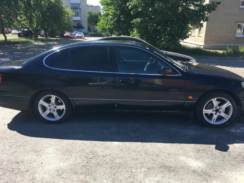 Лексус GS 1997 года