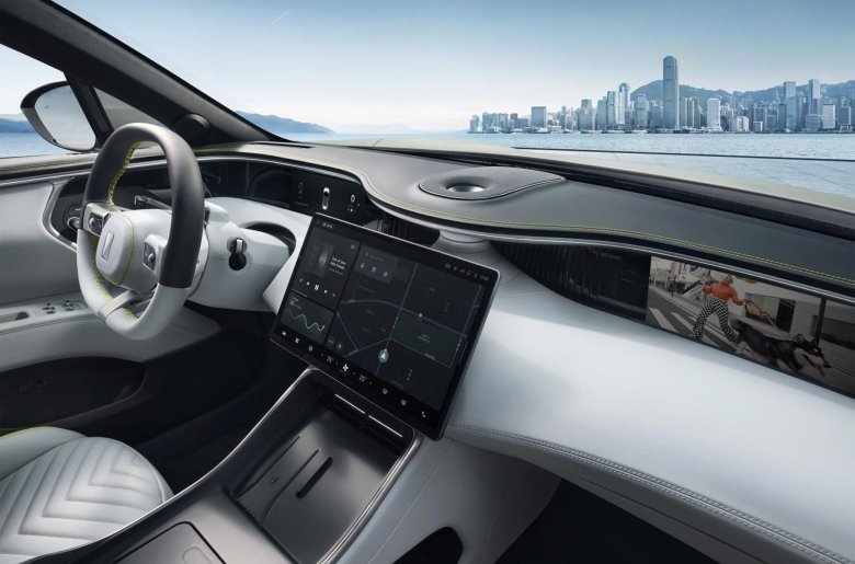 Кроссовер avatar 11