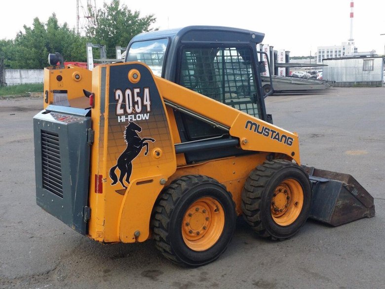 Мини погрузчик Mustang 2054