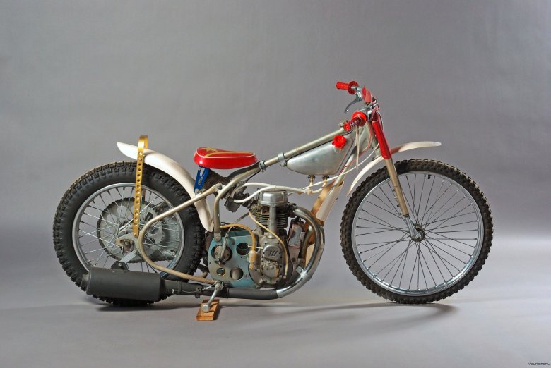 Спидвейный мотоцикл