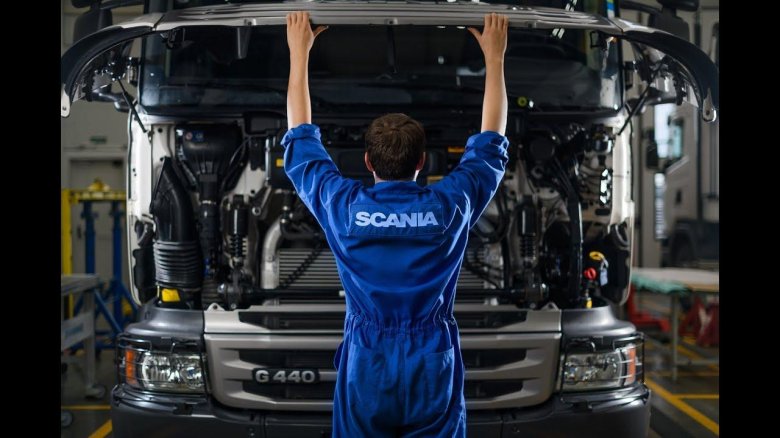 Грузовой автоэлектрик