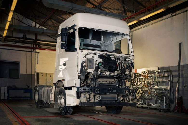 Техобслуживании грузовик