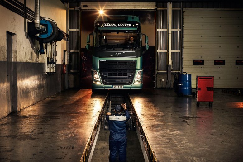 Грузовой сервис Вольво