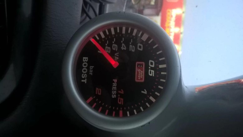 Подключение датчика буста Шкода