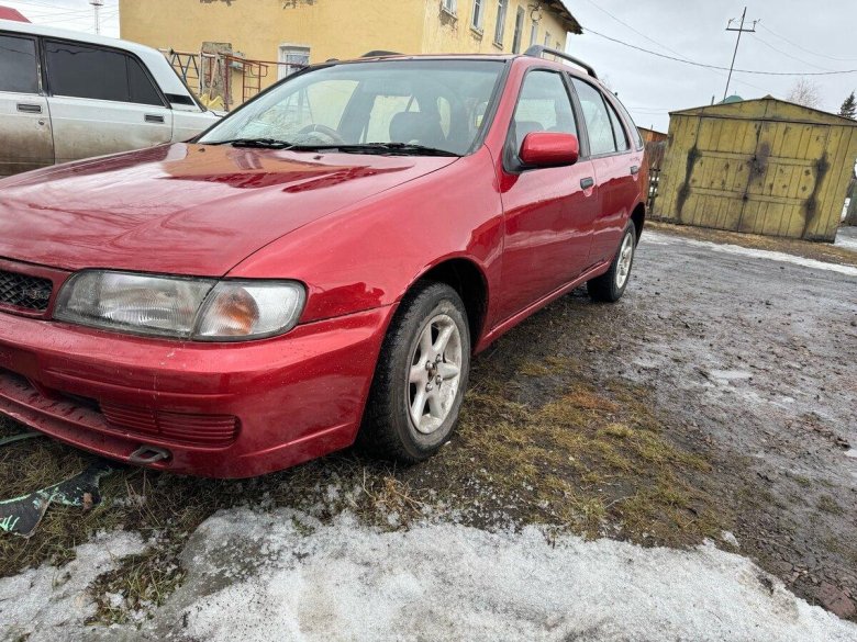 Nissan almera 1997