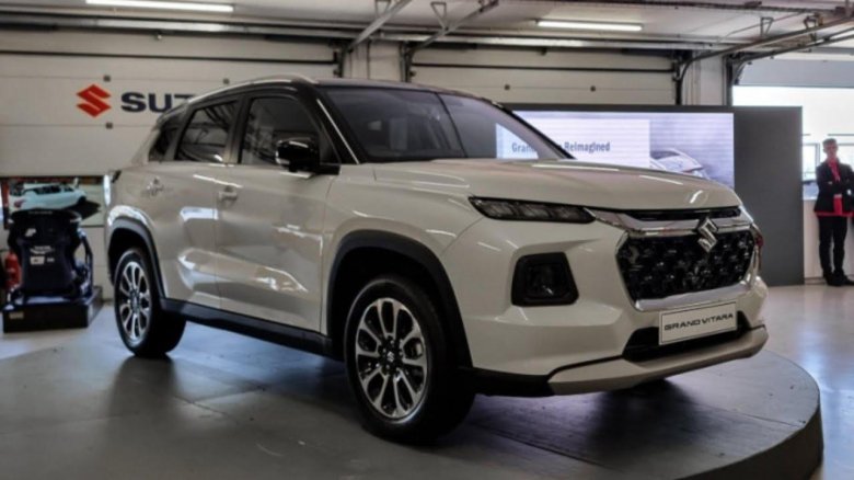 Chevrolet Captiva Baojun 530.