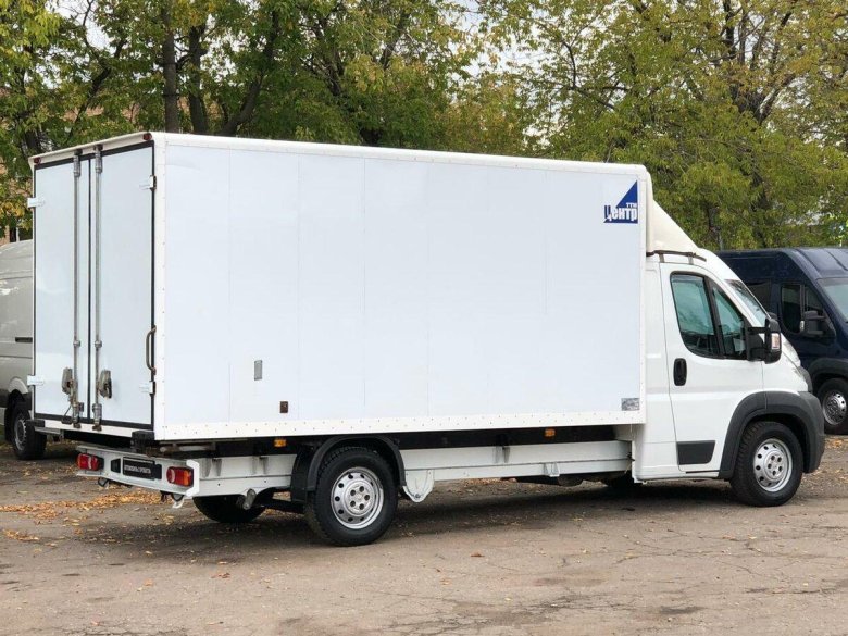 Пежо боксер промтоварный фургон