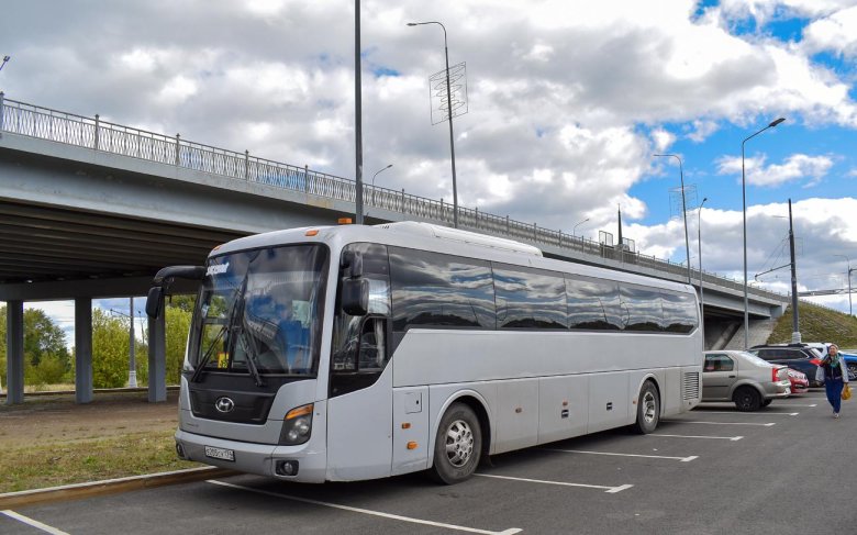 Hyundai Universe Space Luxury