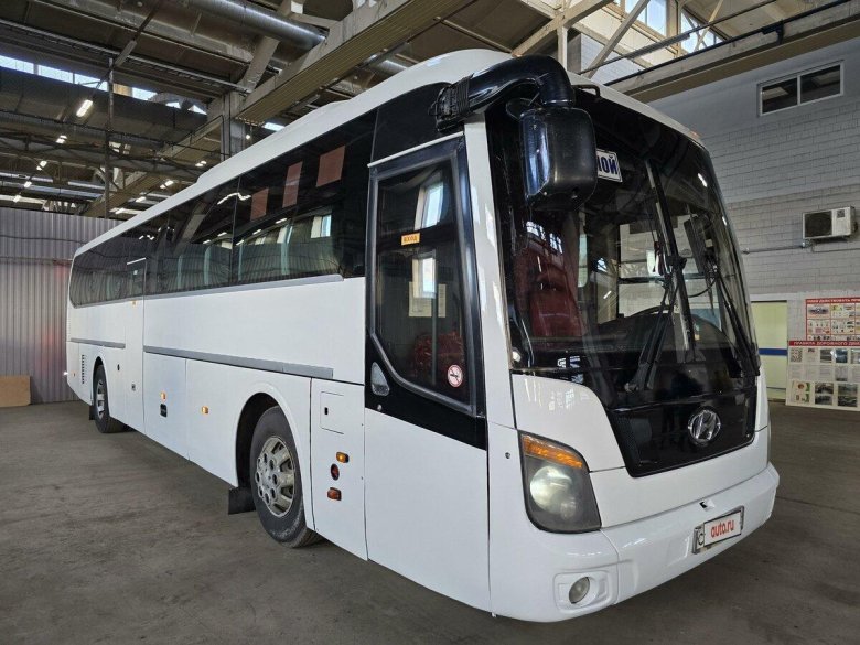 Автобус hyundai universe space luxury