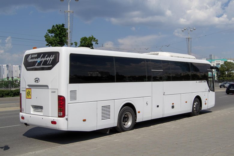 Hyundai universe space luxury