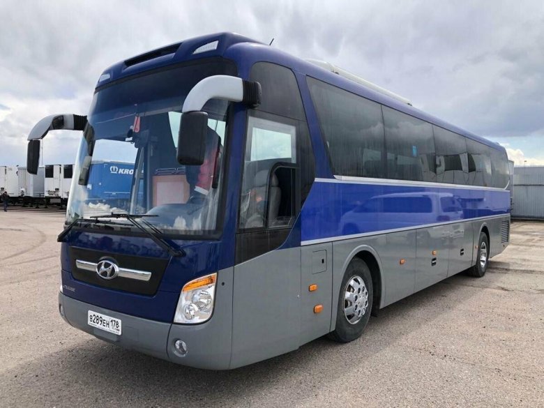 Hyundai universe 2011