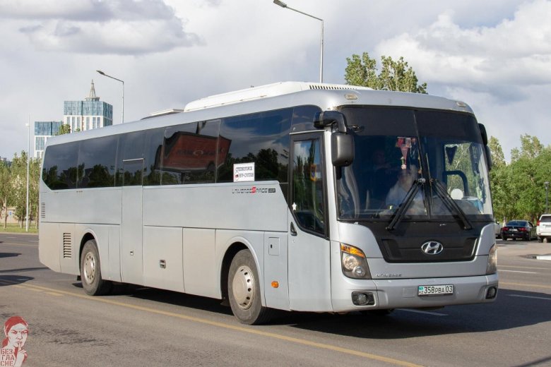 Hyundai Universe Space Luxury (43)