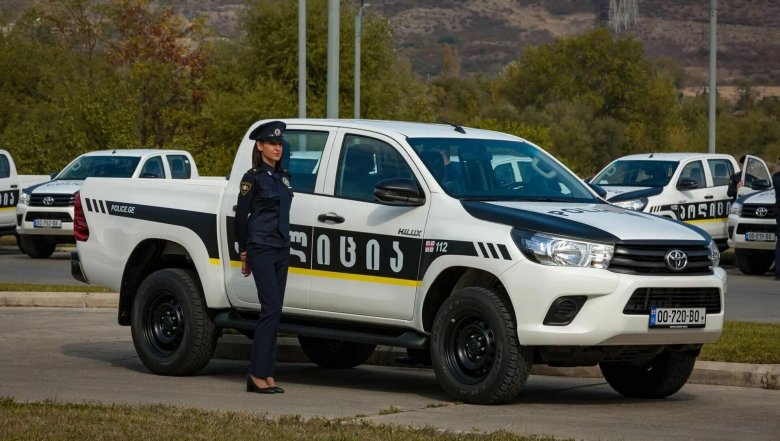 Toyota Hilux Police
