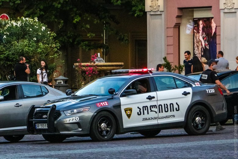 Ford Taurus Georgian Police