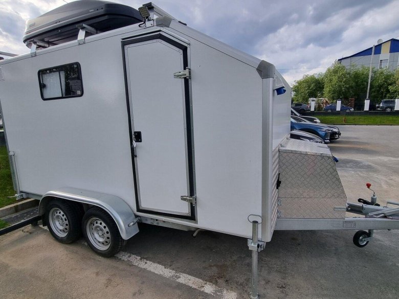 Прицеп фургон исток 3791м3