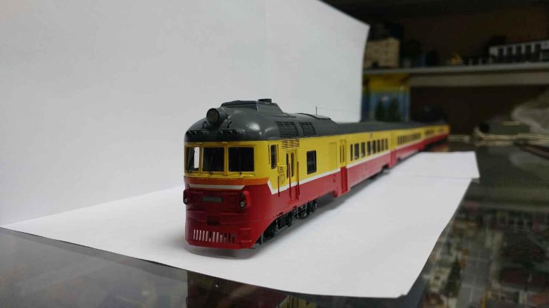 Модель дизель поезда д1