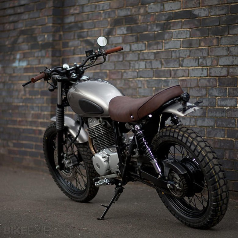 Honda cb400ss Scrambler