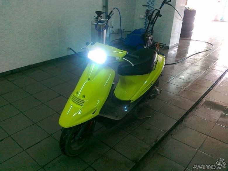 Suzuki address v100