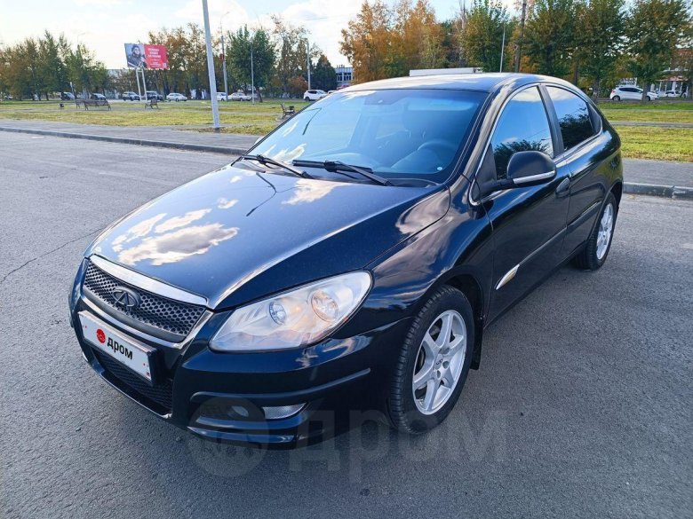 Chery m11 Hatchback краска красная