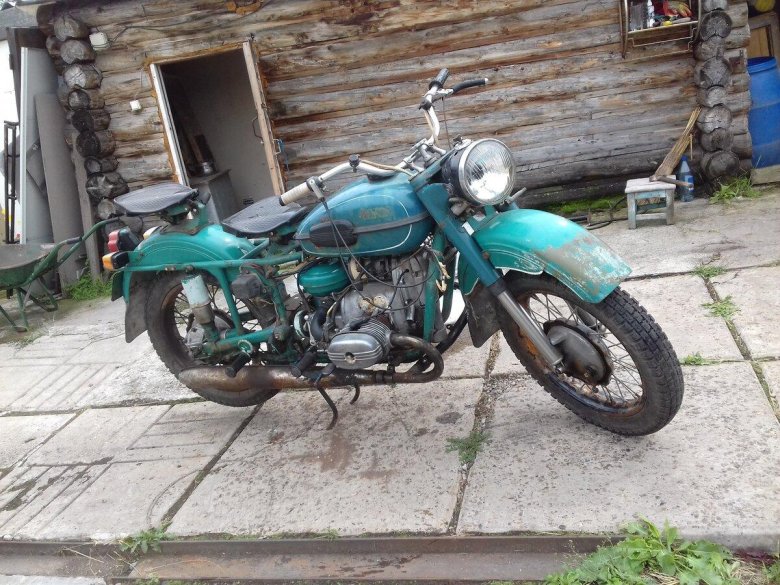 Мотоцикл Урал м 67