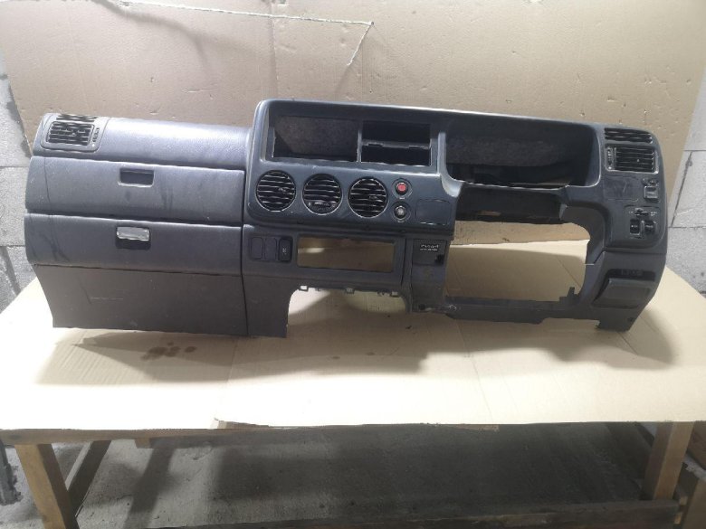 Панель приборов Honda Stepwgn rf1