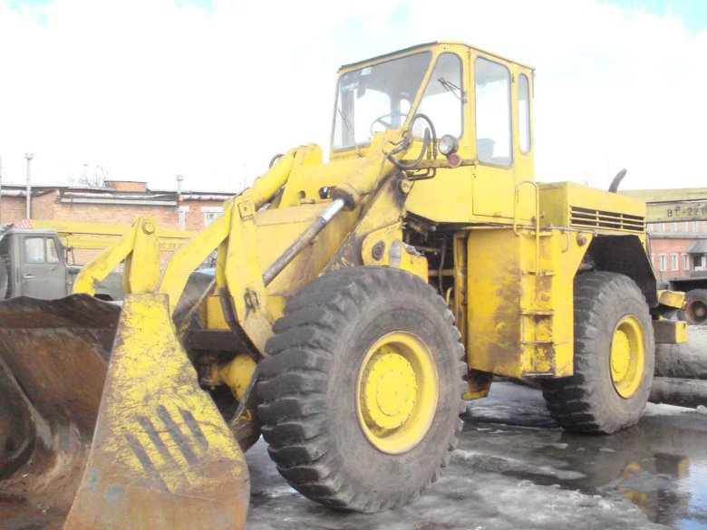 Фронтальный погрузчик поляк l-34