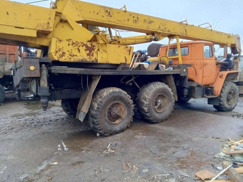 Автокран 25 тонн