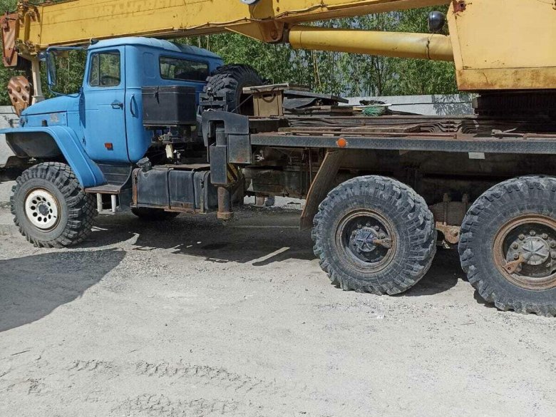 Автокран ивановец