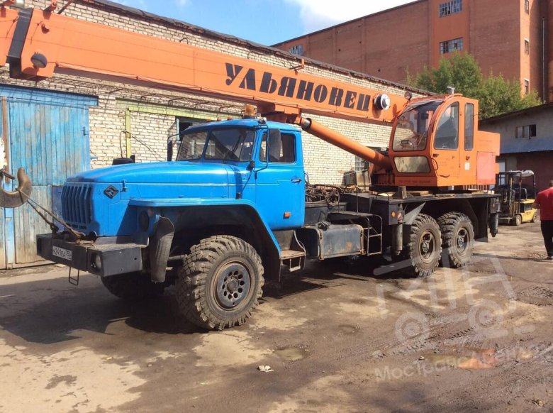 Автокран МКТ-25.5