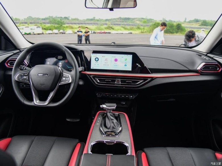 Чанган Oshan x5