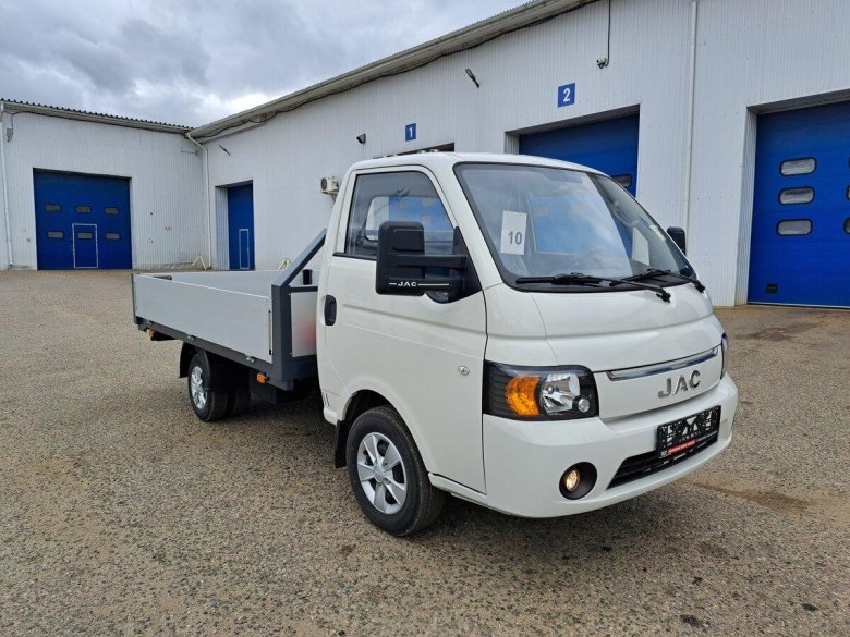 Легкий коммерческий транспорт