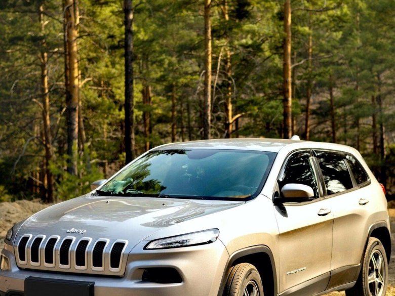 Jeep cherokee kl 2014