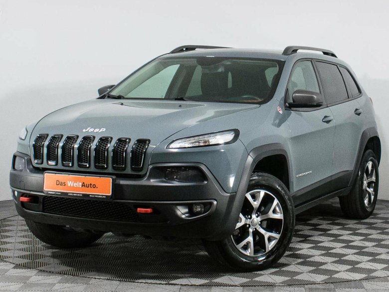 Jeep cherokee v